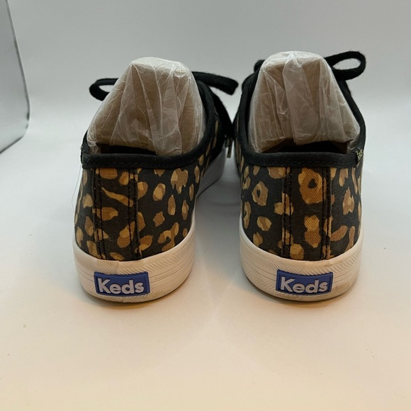 KEDS CANVAS LACE UP - Black with Leopard print, Size 6.5. Like New - Picture 4 of 7